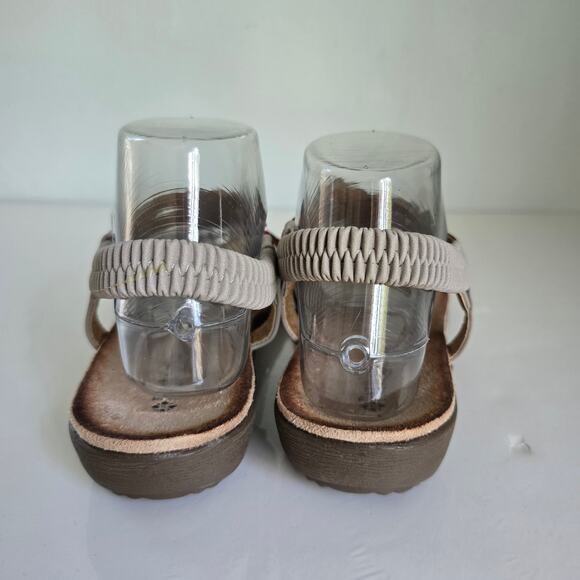 Patrizia By Spring Step Volcanic T-Strap Sandals Women's 8 Gray Beaded Comfort - Picture 6 of 10